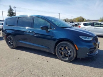 Chrysler Pacifica II 3.6 V6 Hybrid 264KM 2022 Chrysler Pacifica 2022 Chrysler Pacifica HYBRID TOURING L 3.6 Hybryda 264KM, zdjęcie 1