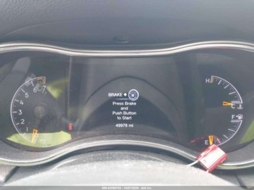 Jeep Grand Cherokee IV 2022 Jeep Grand Cherokee Laredo X 2022 3.6l 3.6 Benzyna 293KM, zdjęcie 10