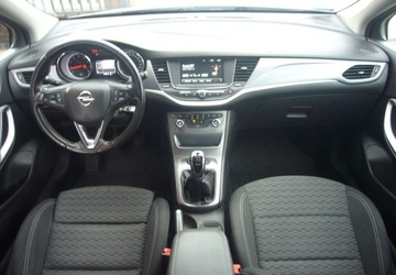 Opel Astra K Sports Tourer 1.4 Turbo 150KM 2017 Opel Astra Opel Astra K Salon PL - serwis 1.4 Benzyna 150KM, zdjęcie 14