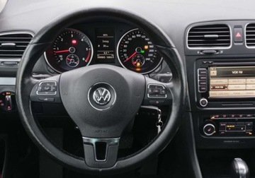 Volkswagen Golf VI Variant 2.0 TDI-CR DPF 140KM 2012 Volkswagen Golf Zarejestrowany - automat - 2,0 - 140 KM 2.0 Diesel 140KM, zdjęcie 24