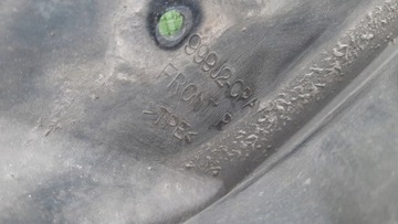 БРЫЗГОВИК ПЕРЕДНИЙ ПРАВЫЙ NISSAN MURANO Z50 03-