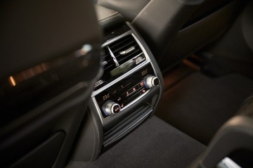 BMW Seria 7 G11-G12 Sedan Facelifting 3.0 730d 286KM 2022 M-PAKIET Z PEŁNYM PAKIETEM CHROM__ MEGA WYPOSAŻENIE, zdjęcie 29