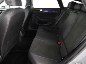 Volkswagen Arteon Shooting Brake R 2.0 TSI 320KM 2023 Volkswagen Arteon Shooting Brake |4Motion| DSG |Vi, zdjęcie 10