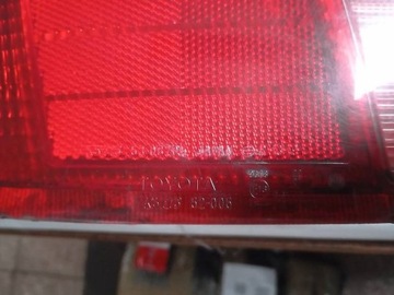 SVĚTLO LEVÝ ZADNÍ TOYOTA YARIS