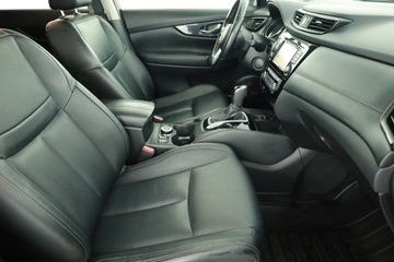 Nissan X-Trail III Terenowy 2.0 dCi 177KM 2017 Nissan X-Trail 2.0 dCi, Salon Polska, 174 KM, zdjęcie 6