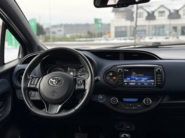 Toyota Yaris III Hatchback 5d Facelifting Hybrid 100KM 2017 Toyota Yaris Hybrid*Lift*Automat, zdjęcie 14