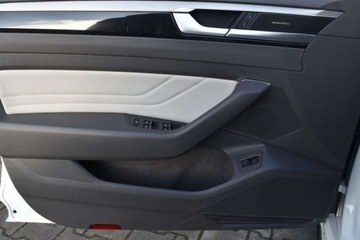 Volkswagen Arteon Fastback Facelifting 2.0 TDI 200KM 2022 Volkswagen Arteon Elegance 2.0TDI 200KM DSG7 4Motion Panorama Nappa Kamera, zdjęcie 26