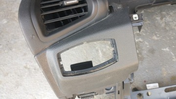 FORD ECOSPORT FACELIFT DESKA KOKPIT KONZOLA