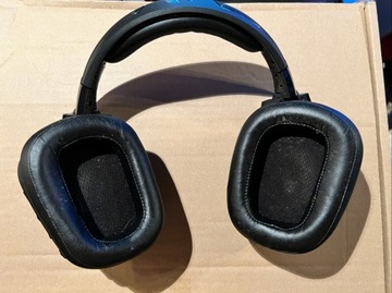 Игровые наушники Logitech G935