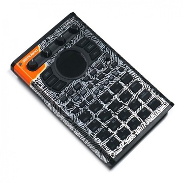 Roland SP-404MKII Stones Throw, ограниченная серия
