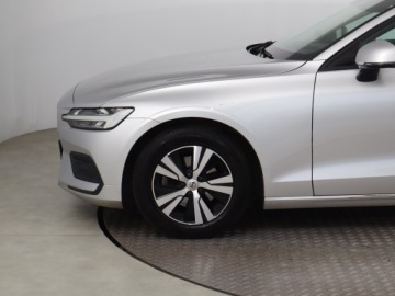 Volvo V60 II  Kombi 2.0 D3 150KM 2020 Volvo V60 D3 2.0, Automat, Navi, Klima, zdjęcie 14