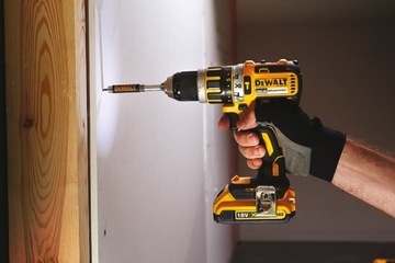 МАГНИТНЫЙ ДЕРЖАТЕЛЬ DEWALT 1/4 DT7701