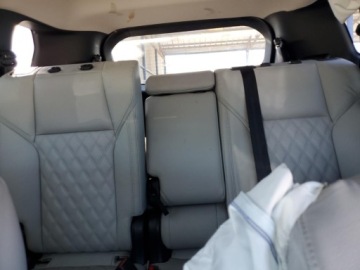 Mitsubishi Outlander III 2023 Mitsubishi Outlander SEL 2023 2.5L 2.5 Benzyna 181KM, zdjęcie 10