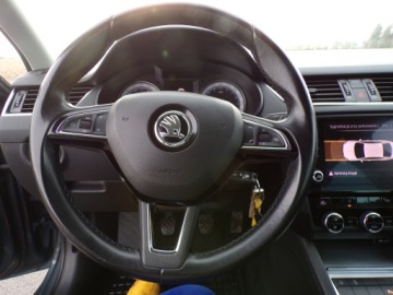 Skoda Octavia III Liftback Facelifting 1.6 TDI 115KM 2017 SKODA OCTAWIA 1.6 TDI 1 WŁAŚCICIELKA, zdjęcie 17