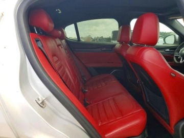 Alfa Romeo Stelvio SUV 2.0 Turbo 280KM 2018 Alfa Romeo Stelvio TI Sport 2018 2.0 Benzyna 280KM, zdjęcie 10