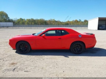 Dodge Challenger III 2016 Dodge Challenger RT 2016 5.7 Benzyna 372KM, zdjęcie 2