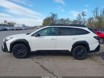 Subaru Outback VI 2023 Subaru Outback Onyx Edition 2023 2.5l 2.5 Benzyna 182KM, zdjęcie 2
