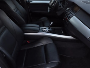 BMW X5 E70 SUV 3.0 sd 286KM 2010 BMW X5 xDrive35d, 281 KM, 4X4, Automat, Skóra, zdjęcie 8