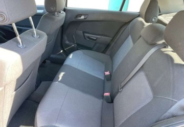 Opel Astra J Hatchback 5d 1.6 Twinport ECOTEC 115KM 2009 Opel Astra Opel Astra 1.6 Benzyna 115KM, zdjęcie 17