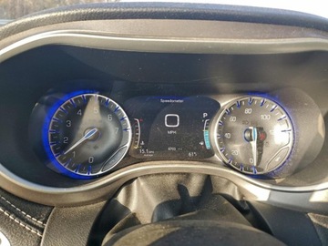 Chrysler Pacifica II 2022 Chrysler Pacifica Touring L 2022 3.6l 3.6 Benzyna 287KM, zdjęcie 9