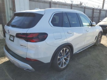 BMW X5 G05 2025 BMW X5 XDRIVE50E, 2025r., 3.0L 3.0 Hybryda Plug-in 483KM, zdjęcie 1