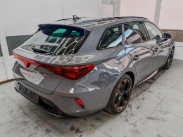 Cupra Leon II Sportstourer Facelifting 1.5 eTSI MHEV 150KM 2025 CUPRA Leon 1.5 eTSI mHEV DSG Combi 150KM 2025, zdjęcie 3