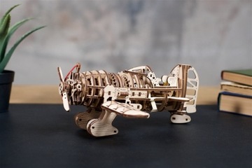 Самолет Mad Hornet UGEARS ДЕРЕВЯННАЯ МЕХАНИЧЕСКАЯ 3D МОДЕЛЬ ДЛЯ СБОРКИ