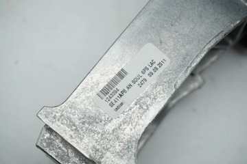 3R0864207A LOKETNÍ OPĚRKA CENTRÁLNÍ LÁTKA SEAT EXEO ST 3R