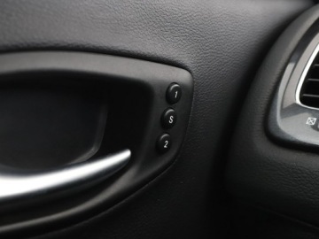 Jeep Compass II SUV Plug-In 1.3 T4 240KM 2020 Jeep Compass PHEV 4x4 automat skóra navi kamera, zdjęcie 35