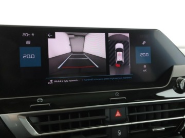 Citroen C4 III SUV 1.2 PureTech 130KM 2020 Citroen C4 1.2 Benzyna Shine Nawigacja Tempomat, zdjęcie 23