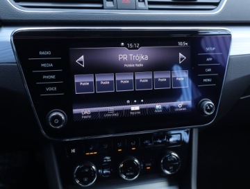 Skoda Superb III Kombi Facelifting 2.0 TSI 190KM 2020 Skoda Superb 2.0 TSI, Salon Polska, Serwis ASO, zdjęcie 11