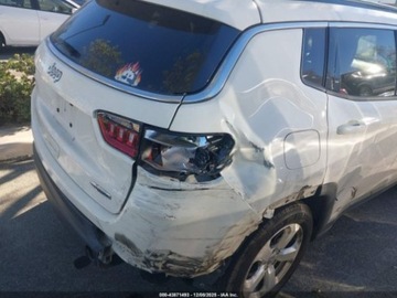 Jeep Compass II 2021 Jeep Compass LATITUDE, od ubezpieczalni 2.4 Benzyna 180KM, zdjęcie 8