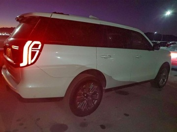 Ford Expedition III 2025 Ford Expedition Platinum 2025 3.5 Benzyna 400KM, zdjęcie 3