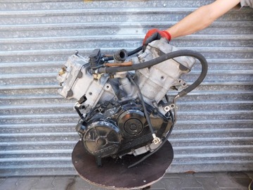 Honda VFR 750 RC36 двигатель