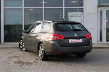 Peugeot 308 II SW Facelifting 1.5 BlueHDI 130KM 2020 Peugeot 308 Allure 1.5 130 KM, zdjęcie 2