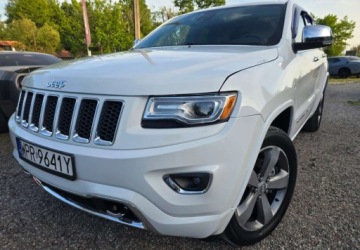Jeep Grand Cherokee IV Terenowy Facelifting 5.7 V8 HEMI 352KM 2014 Jeep Grand Cherokee Jeep Grand Cherokee 5.7 V8 HEMI Summit 5.7 Benzyna