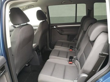 Volkswagen Touran II 1.2 105KM 2013 Volkswagen Touran 1.2TFSI 105KM Klimatronic Isofix, zdjęcie 16