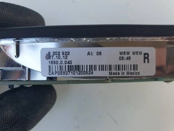 BMW F11 F25 SVĚTLO KABINY PRAVÝ ZADNÍ 9202922