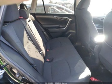 Toyota RAV4 V 2021 Toyota RAV4 LE, od ubezpieczalni 2.5 Benzyna 203KM, zdjęcie 9