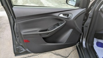 Ford Focus III Kombi Facelifting 1.0 EcoBoost 100KM 2017 Ford Focus 1.0i 101PS OPŁACONY Bezwypadkowy, zdjęcie 29