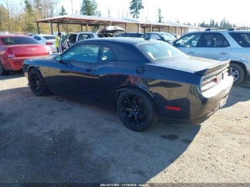 Dodge Challenger III 2019 Dodge Challenger DODGE CHALLENGER RT 5.7 Benzyna 375KM, zdjęcie 4