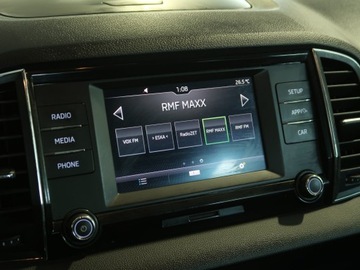 Skoda Karoq Crossover 1.6 TDI 115KM 2019 Skoda Karoq 1.6 TDI, Salon Polska, VAT 23%, Klima, zdjęcie 11