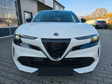 Alfa Romeo Junior 2025 ALFA ROMEO Junior Ibrida Speciale Suv 1.2 (145KM) 2025, zdjęcie 1