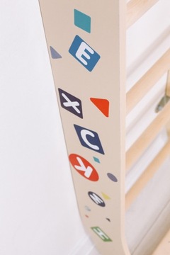 Гимнастическая лестница Mini Color для детской комнаты.