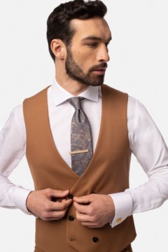 МУЖСКОЙ КОСТЮМ ЖИЛЕТ MORET SLIM FIT КАРАМЕЛЬ ДВУБОРТНЫЙ 46