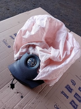 ULOŽENÍ ŘIDIČE AIRBAG VW PASSAT B7 CC 3C8880201AA