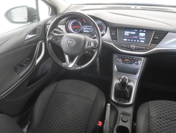 Opel Astra K Hatchback 5d 1.4 Turbo 125KM 2017 Opel Astra 1.4 T, Salon Polska, Klima, zdjęcie 6