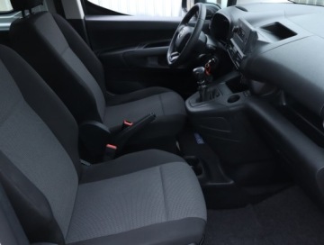 Toyota Proace City Furgon Standard 1.5 D-4D 102KM 2021 Toyota ProAce City Verso 1.5 D-4D, Salon Polska, zdjęcie 8