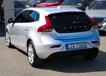 Volvo 2015 Volvo V40 115 koni Aut Ideał Spalanie 4l ON Ambiente 17” DVD parktroniki, zdjęcie 7