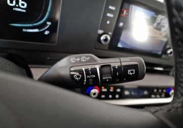 Kia Sportage V SUV 1.6 T-GDI MHEV 150KM 2023 Kia Sportage Salon PL LED Climatronic Kamera Alu 17 Android AutoCarplay US, zdjęcie 31